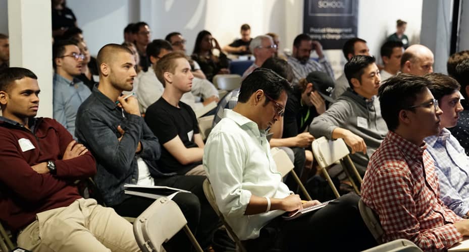 étudiant en situation d'écoute